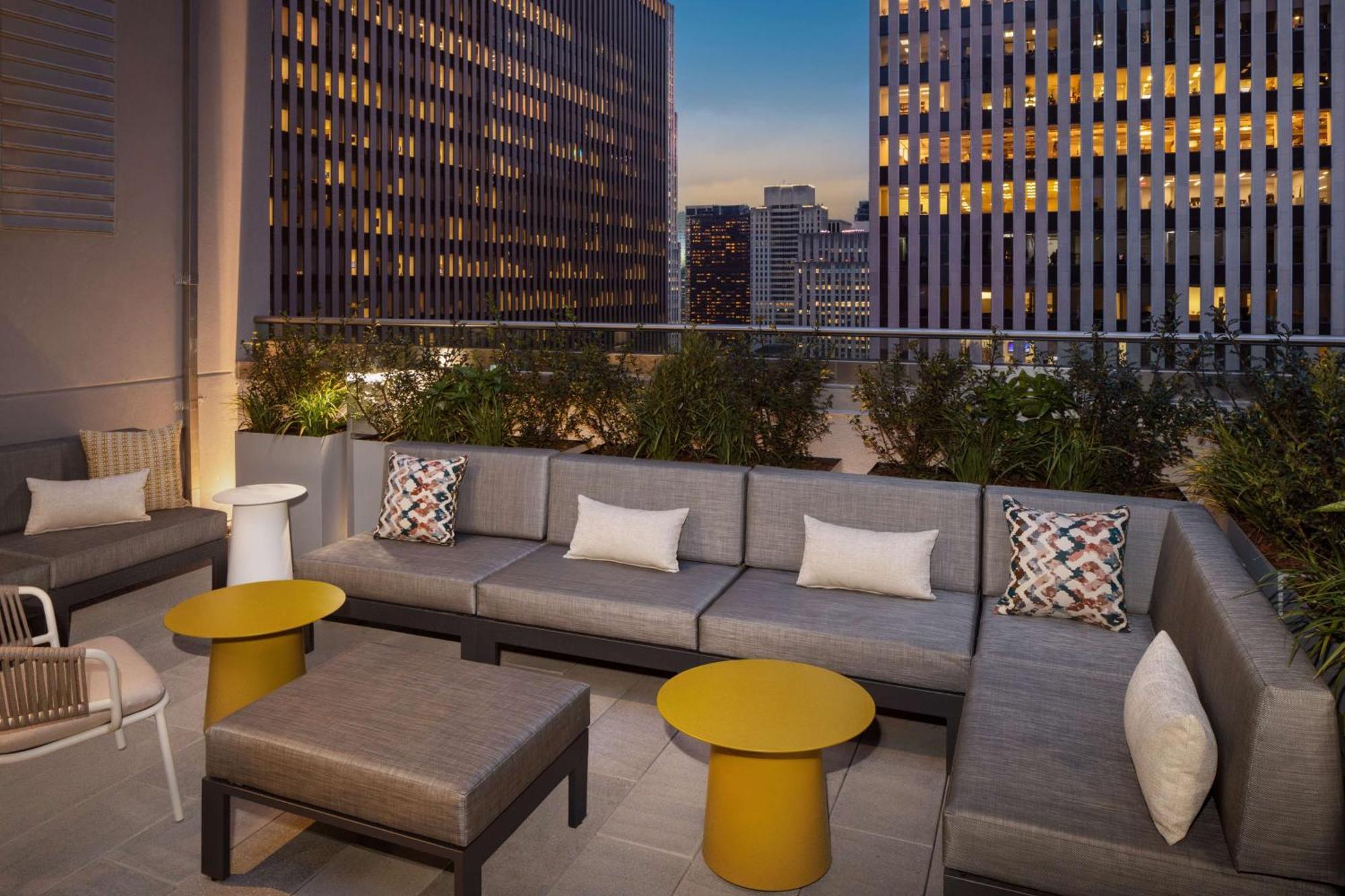 Hampton Inn By Hilton New York Times Square מראה חיצוני תמונה